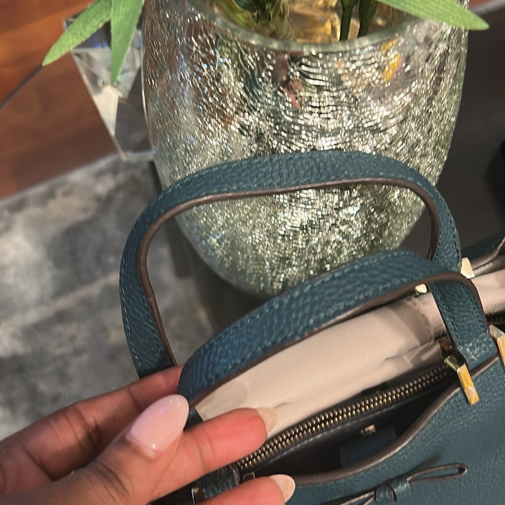 Kate Spade Green Satchel with Textured Leather Finish.send offers - Picture 6 of 14